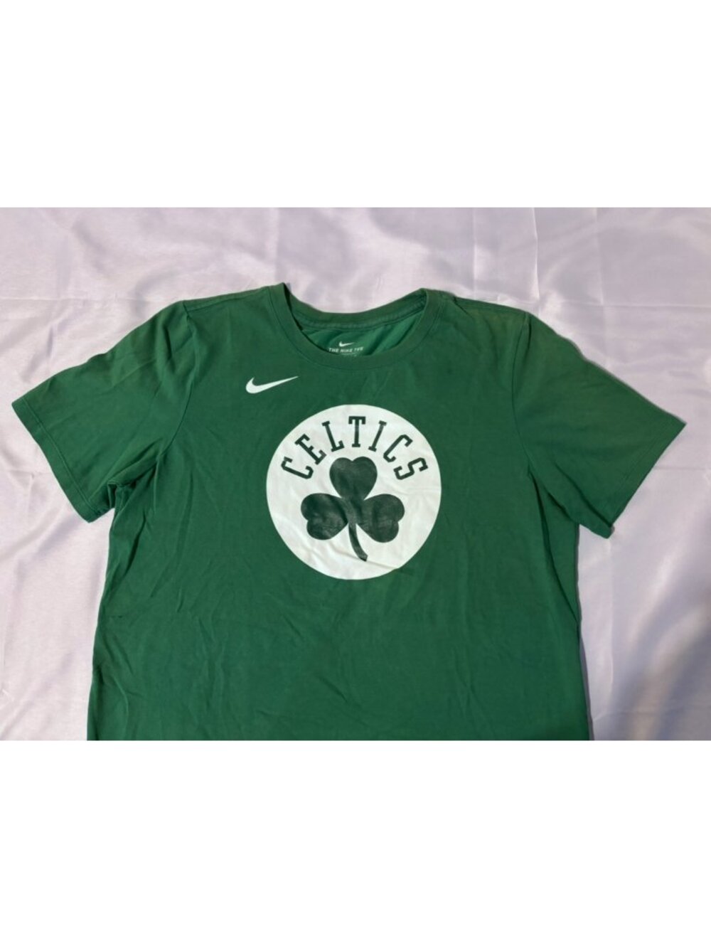 Nike Boston Celtics Youth Large Dri-FIT Green Logo T-Shirt NBA Basketball Tee